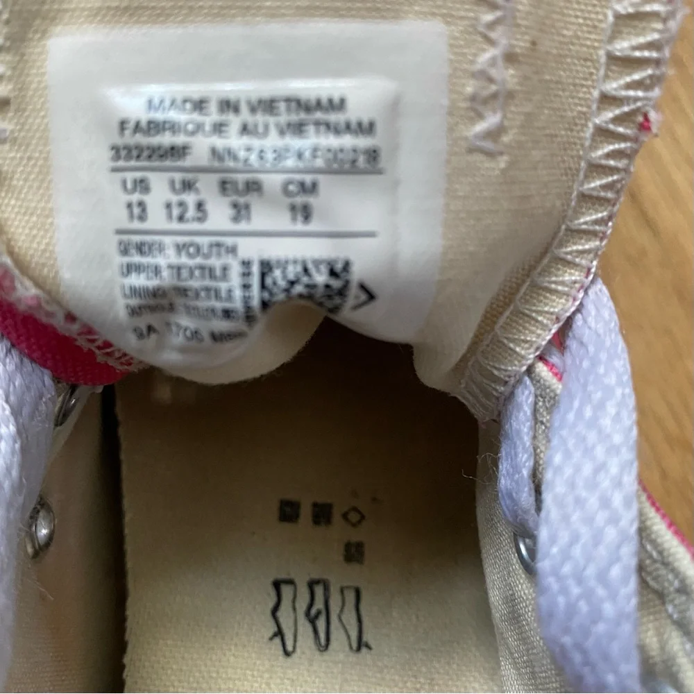 Converse Chuck Taylor All Star Sneakers Girls kids 13 Low-Top Pink Lace Up Shoes